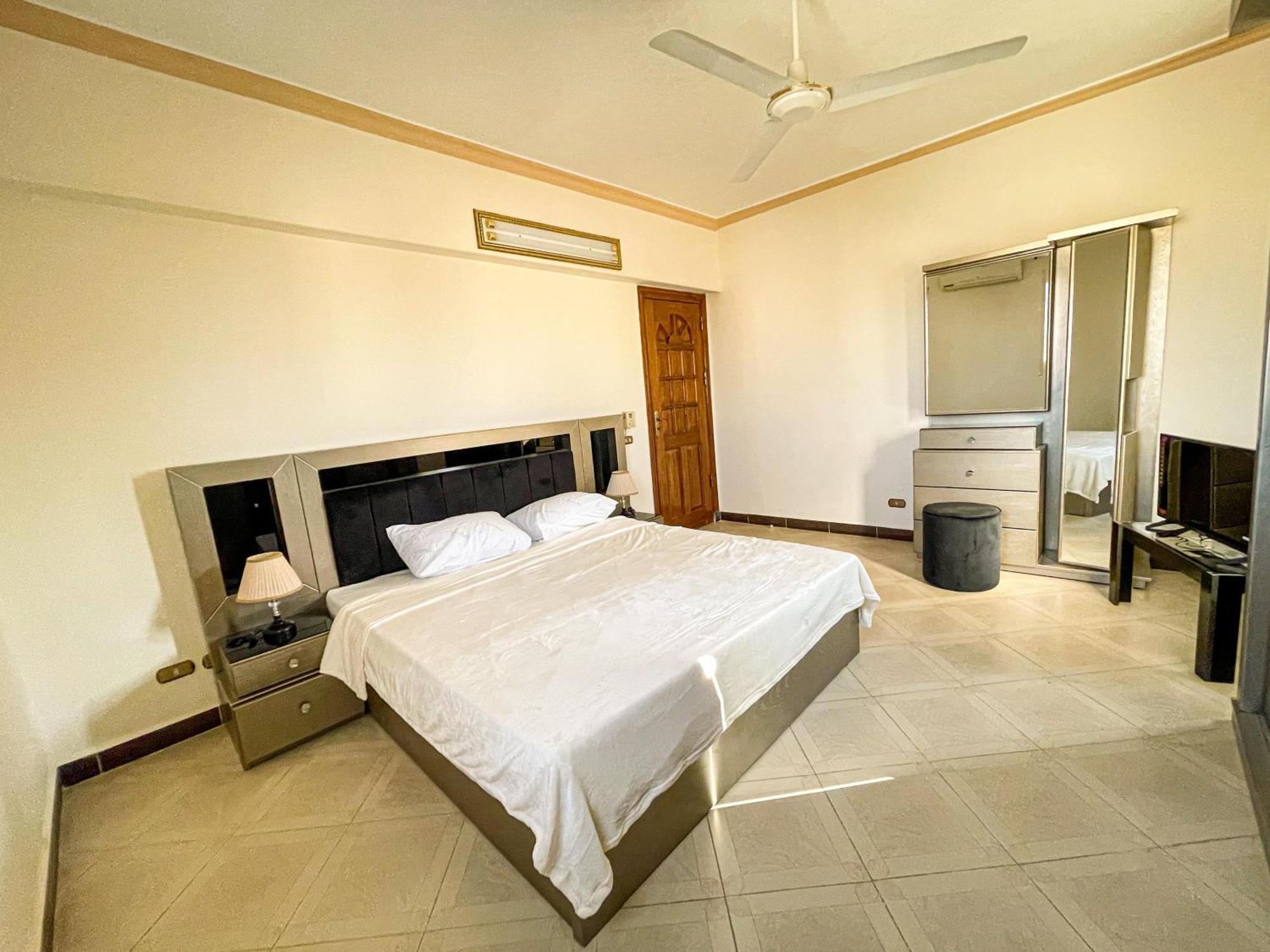 2Bd Apartment In A Rooftop With A Private Terrace Cairo Exterior photo